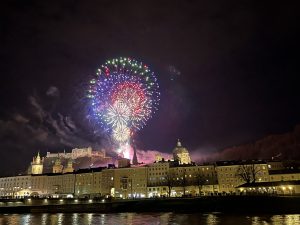 Silvesterfeuerwerk 31.12.2021 (©Foto:MartinSchmitz)