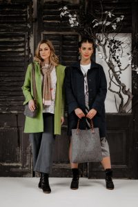 Outfits & Accessoires von Wollgwand und Taschen fürs Leben. Schuhe Xaver & Luis. (©Foto: studio soco x brandboxx)